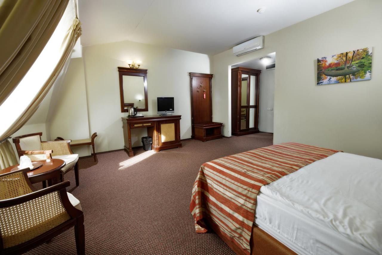 Hotel Atrium Ateneu Center 3*